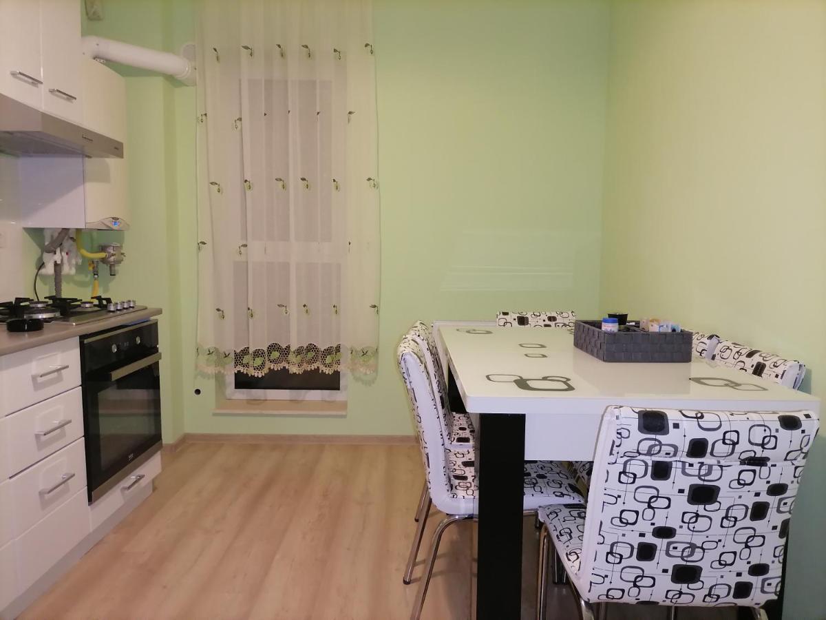 Apartament Nyx Floresti  Exterior photo